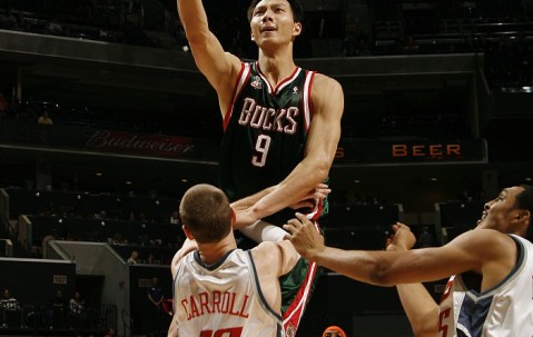 开云体育-朱利安·里斯首秀即犯满 近20赛季第5个菜鸟 “比肩”易建联&amp;埃迪