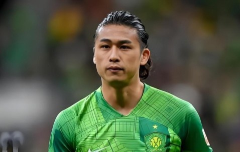 开云体育-毕津浩正式离开鲁能，或让刘国博有望上位，跟球队合约年底到期